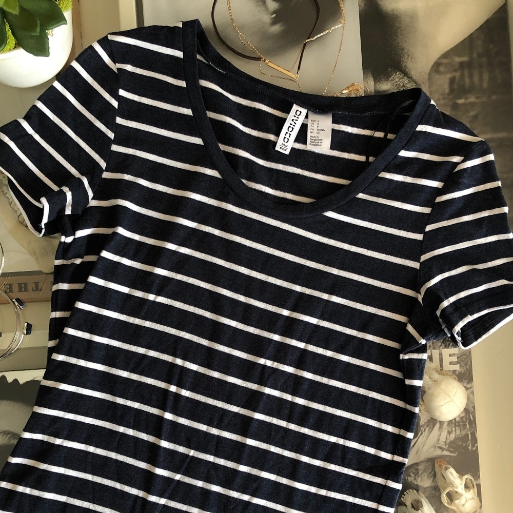 Divided by H & M Striped T Shirt